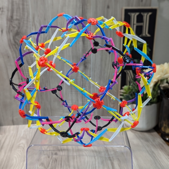 Colorful Expandaball Sphere Calming Sensory Toy Tool - Picture 2 of 3